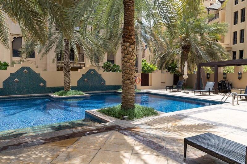 Trophy 2Br Aladdin Estate W Burj Khalifa View Apartment Dubai Exterior photo