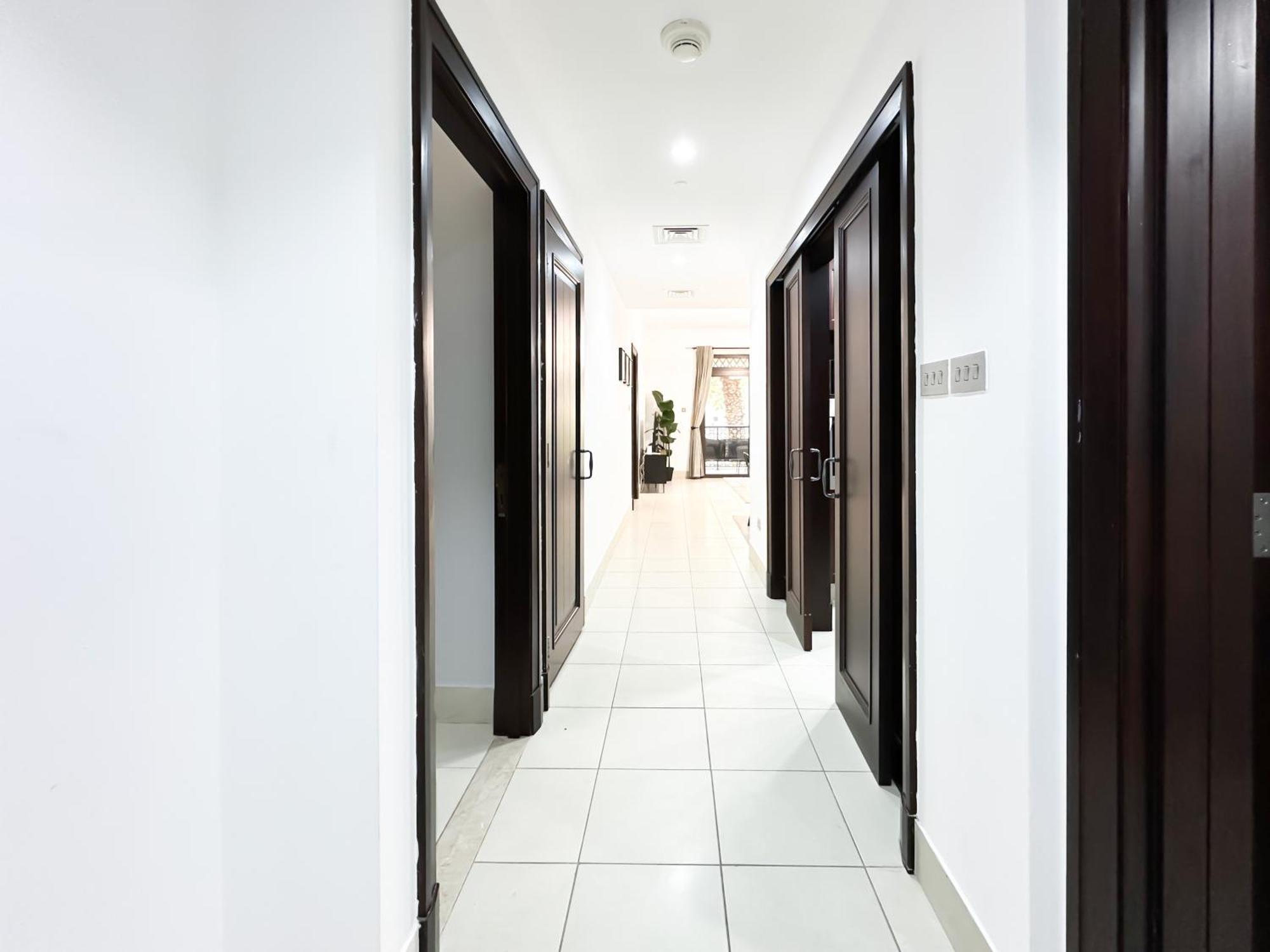 Trophy 2Br Aladdin Estate W Burj Khalifa View Apartment Dubai Exterior photo